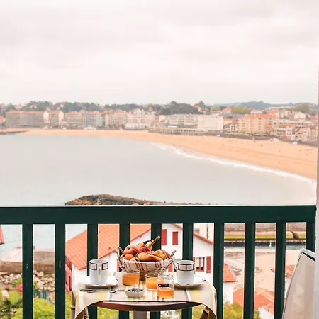 מלון Agur Deneri