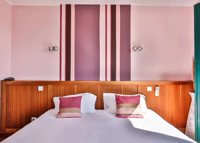 Agur Deneri Hotel 3*