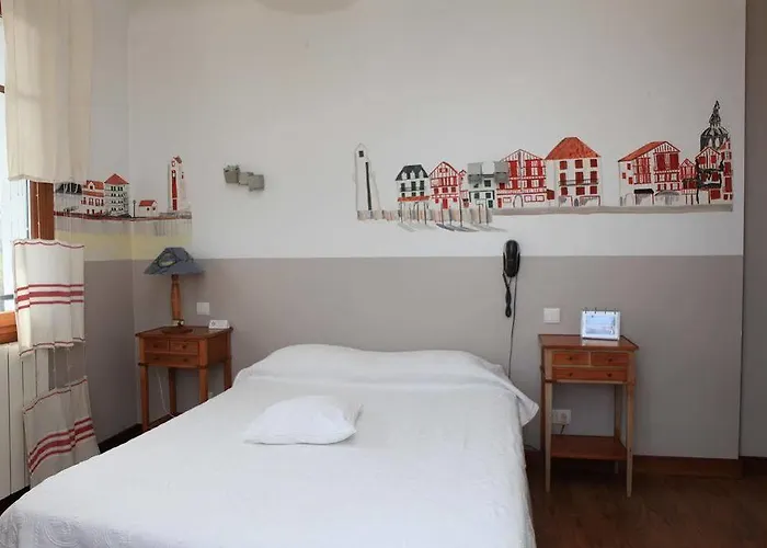 Agur Deneri 3* Ciboure