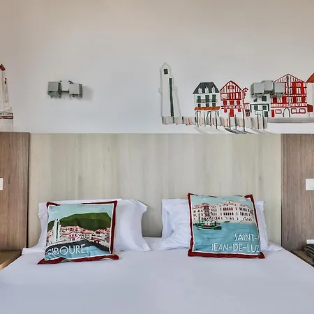 Agur Deneri Hotel 3*