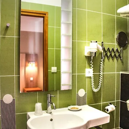 Agur Deneri Hotell Ciboure